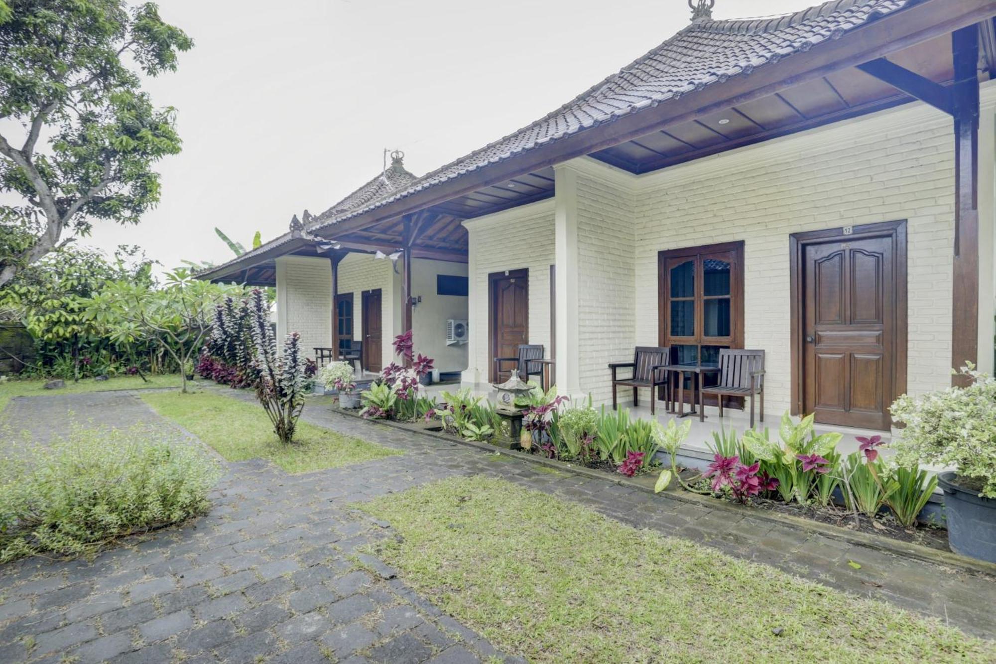 Oyo 1762 Hotel Astiti Graha Tanah Lot מראה חיצוני תמונה