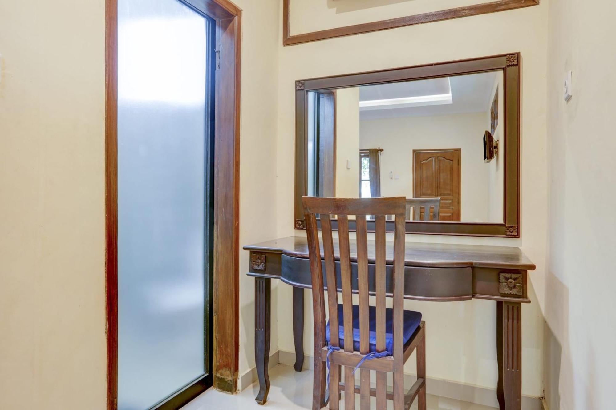 Oyo 1762 Hotel Astiti Graha Tanah Lot מראה חיצוני תמונה